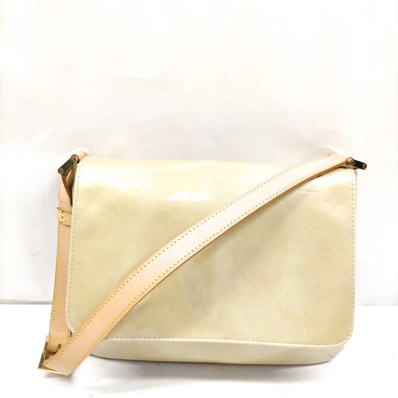 Louis vuitton Shoulder Bag Thompson Street White Vernis 399-042225 - Picture 1 of 13